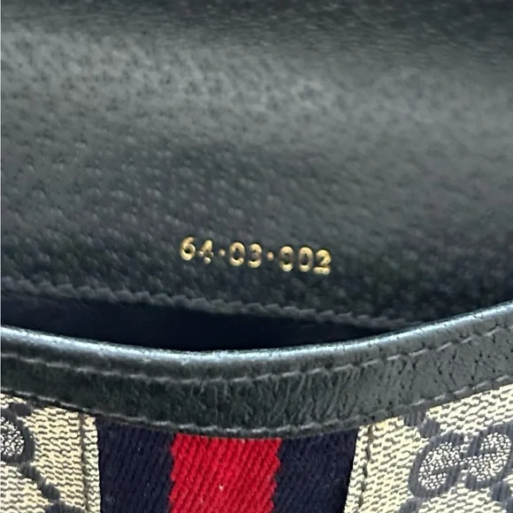 AUTHENTIC GUCCI VINTAGE GG Monogram Supreme Blue Leather & Canvas Long Wallet - Picture 12 of 12